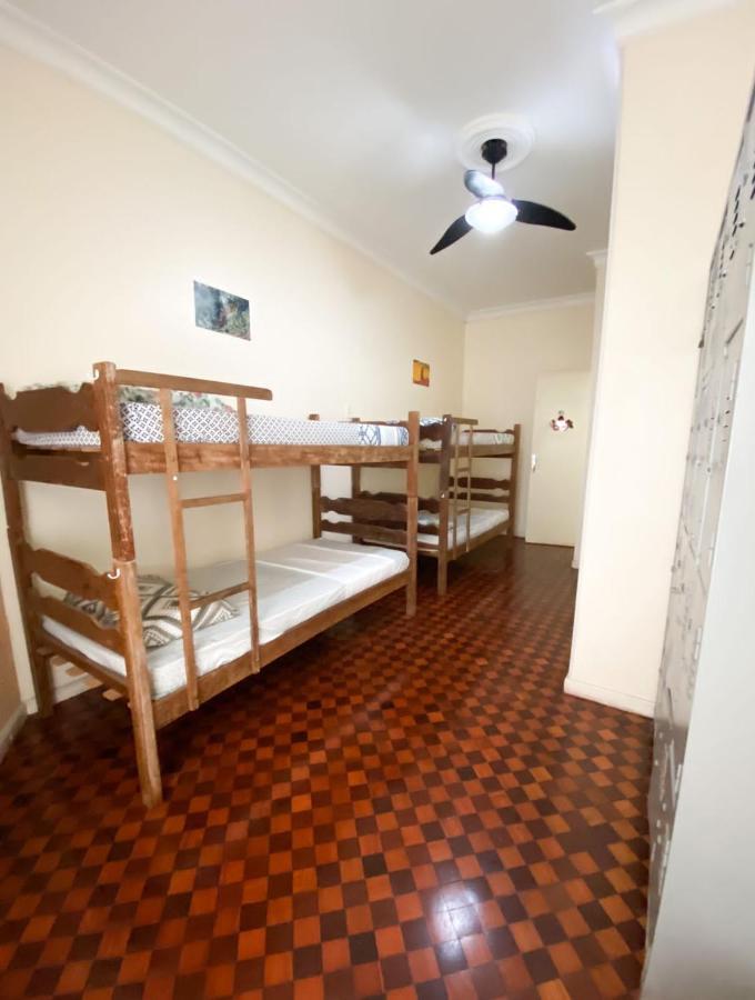 Rio Guesthouse - Um Quarteirao Da Praia De Copacabana Rio de Janeiro Zewnętrze zdjęcie