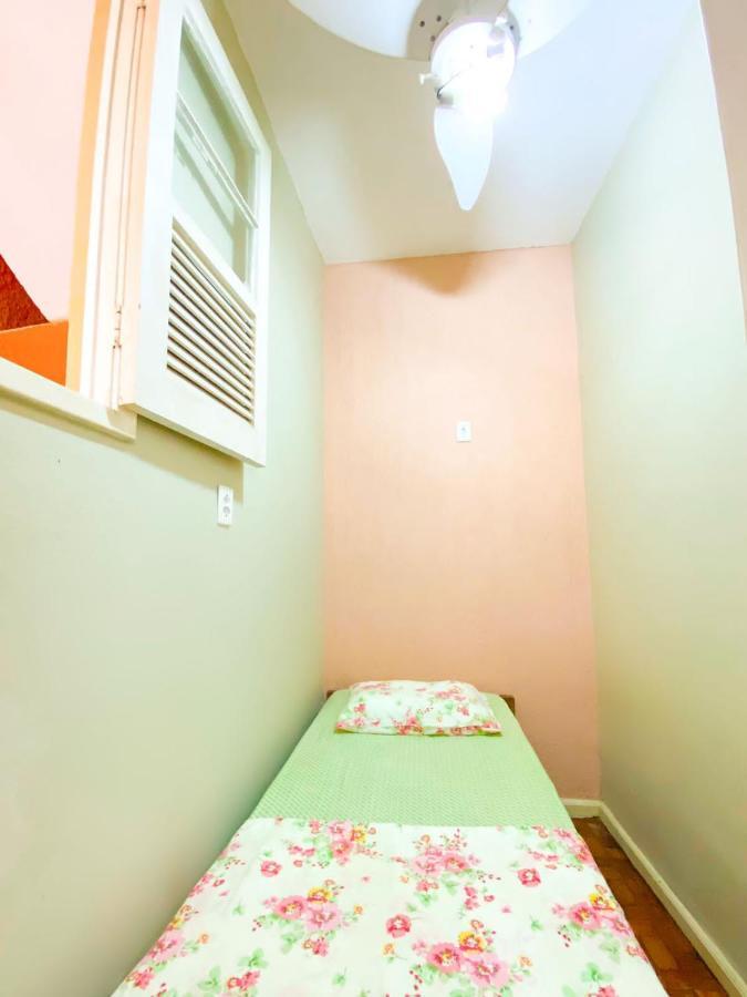 Rio Guesthouse - Um Quarteirao Da Praia De Copacabana Rio de Janeiro Zewnętrze zdjęcie