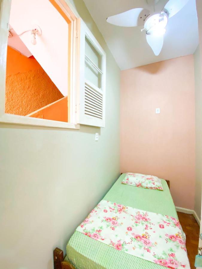 Rio Guesthouse - Um Quarteirao Da Praia De Copacabana Rio de Janeiro Zewnętrze zdjęcie