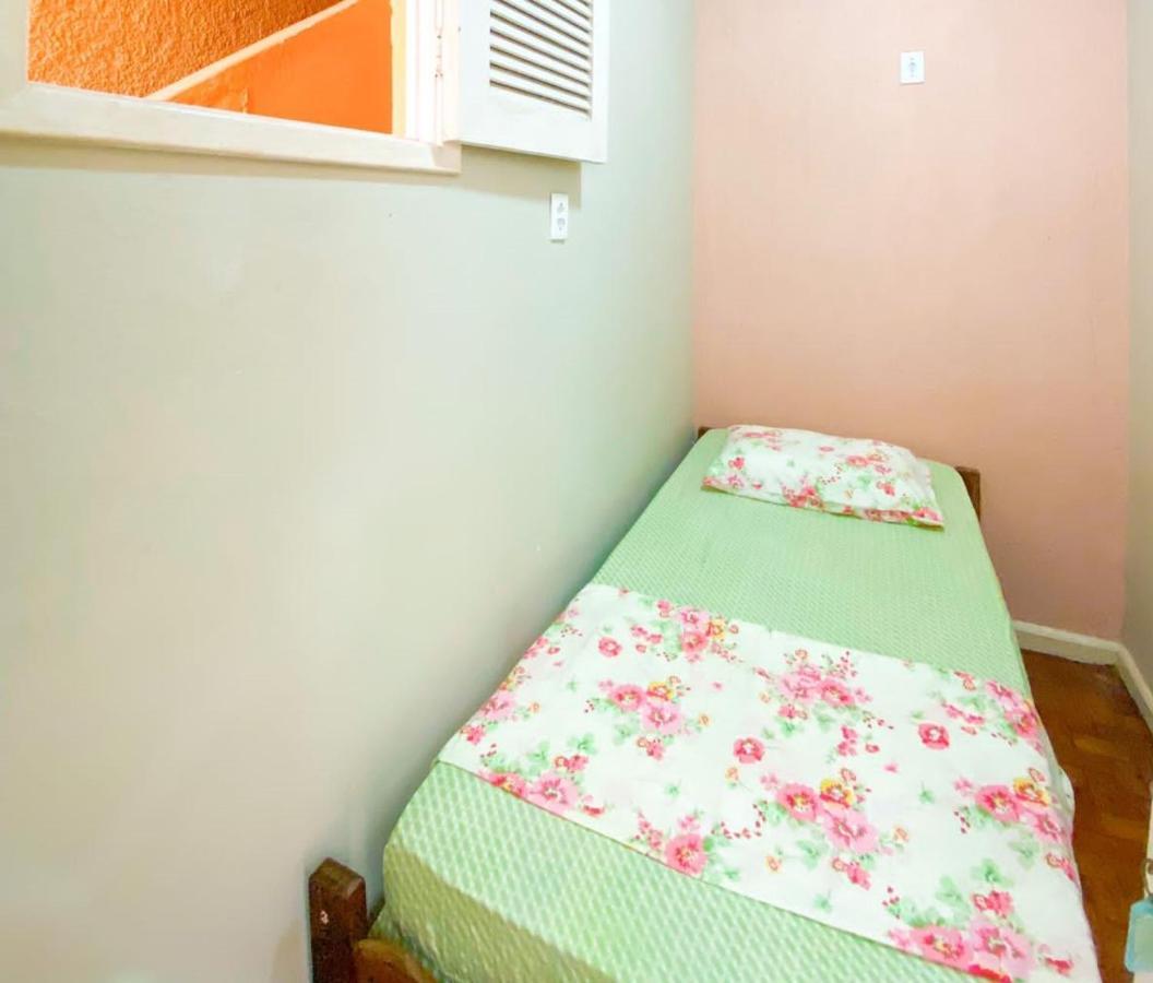 Rio Guesthouse - Um Quarteirao Da Praia De Copacabana Rio de Janeiro Zewnętrze zdjęcie